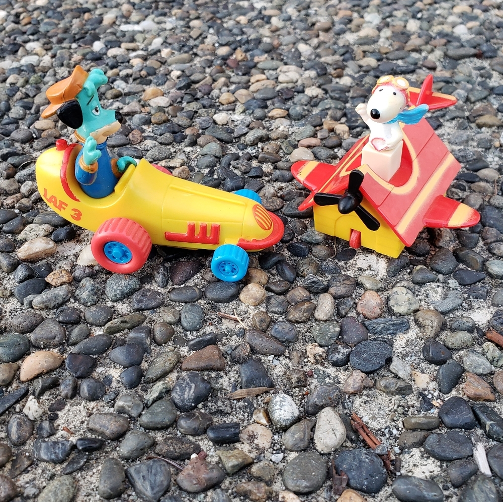 Lot of Two Retro Vintage Toys, Pilot Snoopy and Huckleberry Hound